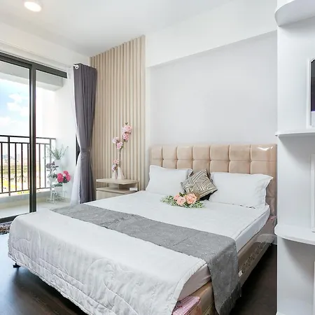 Chau Apartments - Infinity Pool- Ben Thanh Ho Chi Minh City Exterior photo