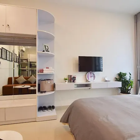 Chau Apartments - Infinity Pool- Ben Thanh Ho Chi Minh City Room photo